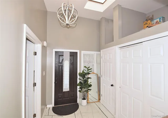 Photo 3 of Single family home for sale at 32 W Cabot Ln, Hempstead, NY 11590 | MLS# 1021129 | Listing updated on 2026-09-05