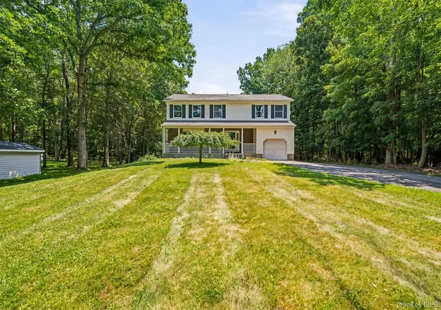 Photo 3 of Sale Pending at 808 S Plank Rd, Wawayanda, NY 10973 | MLS# 1021130 | Listing updated on 2026-08-14