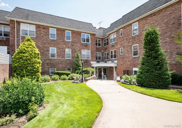 Homes for sale in Hempstead, NY | 2 Fowler Ave #201, Hempstead, NY 11563 | MLS# 1021131