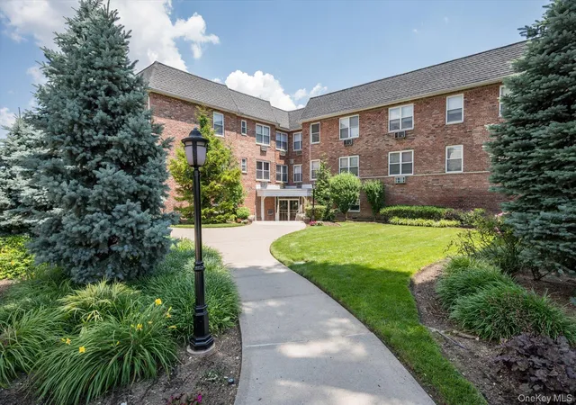 Homes for sale in Hempstead, NY | 2 Fowler Ave #201, Hempstead, NY 11563 | MLS# 1021131