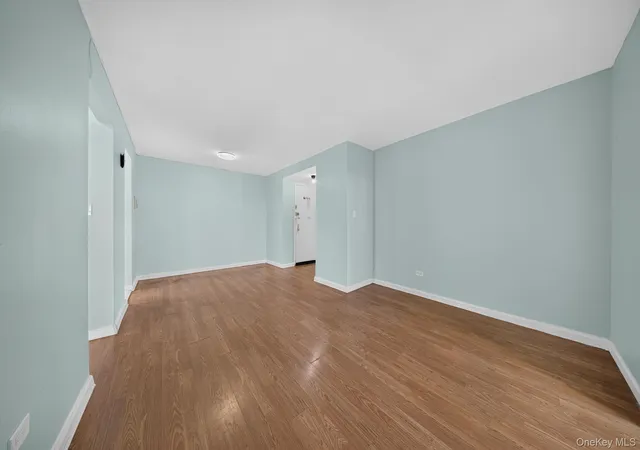 Photo 3 of Sale Pending at 51 33 Goldsmith St #7G, New York, NY 11373 | MLS# 1021170 | Listing updated on 2026-08-05