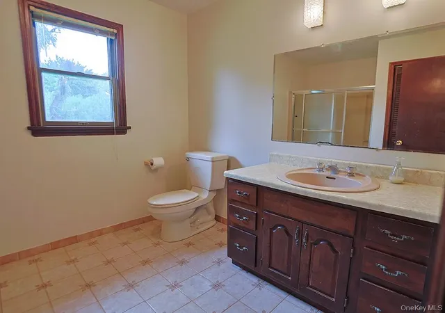 Homes for sale in Middletown, NY | 25 Georges Rd, Middletown, NY 10941 | MLS# 1021180