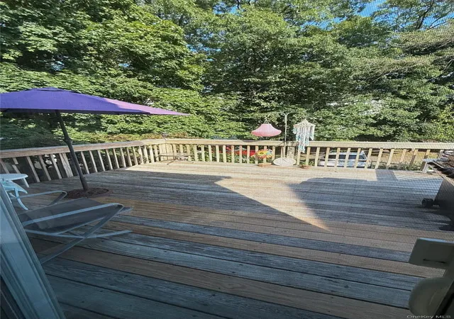 Homes for sale in Ramapo, NY | 67 Wayne Ave, Ramapo, NY 10901 | MLS# 1021223