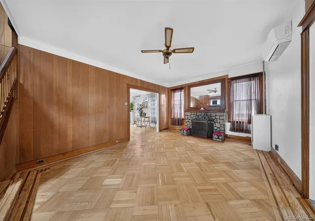 Photo 3 of Sale Pending at 43 23 167th Street, New York, NY 11358 | MLS# 1021224 | Listing updated on 2026-08-07