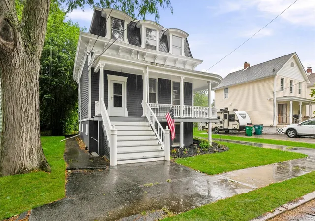 Photo 3 of Single family home for sale at 43 Boyce St, Beacon, NY 12508 | MLS# 1021225 | Listing updated on 2026-09-20