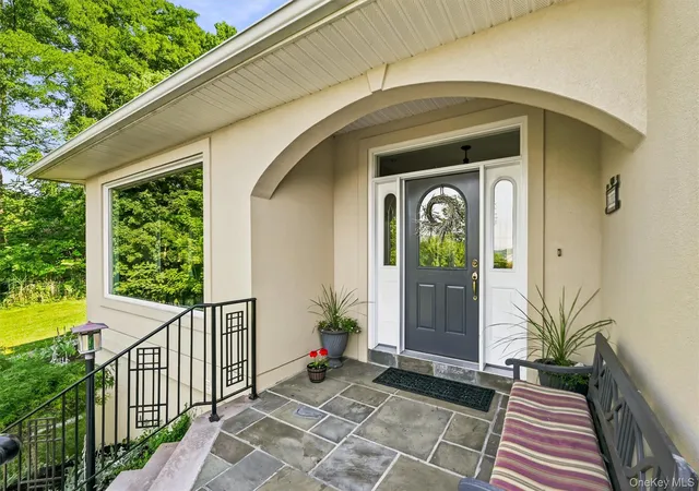 5th image of 2 Half Moon Rdg, Cornwall, NY 12518 | MLS# 1021232