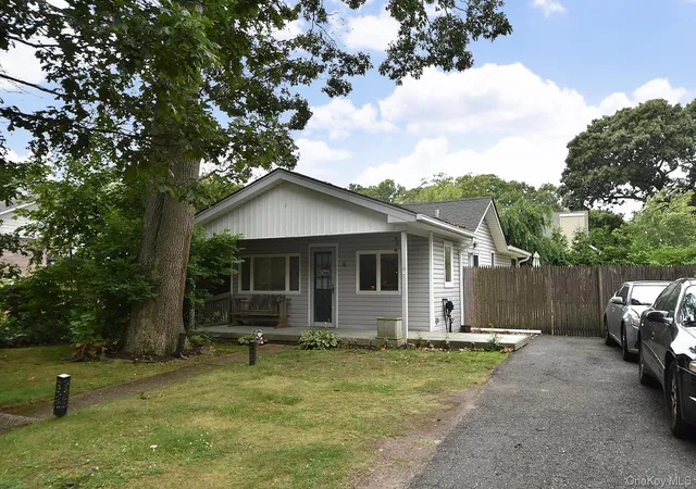 Photo 1 of Single family home for sale at 38 Balaton Ave, Brookhaven, NY 11779 | MLS# 1021279 | Listing updated on 2026-10-05
