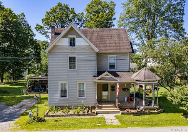 Homes for sale in Callicoon, NY | 8 Chapel St, Callicoon, NY 12748 | MLS# 1021280