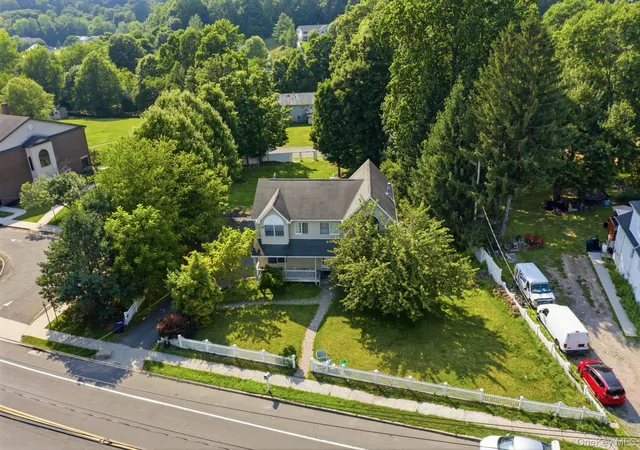 2nd image of 252 Saddle River Rd, Airmont, NY 10952 | MLS# 1021281
