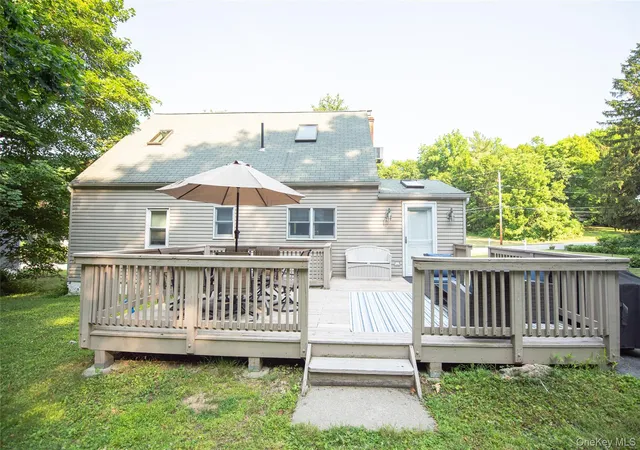 Homes for sale in Poughkeepsie, NY | 8 Stanley St, Poughkeepsie, NY 12603 | MLS# 1021300