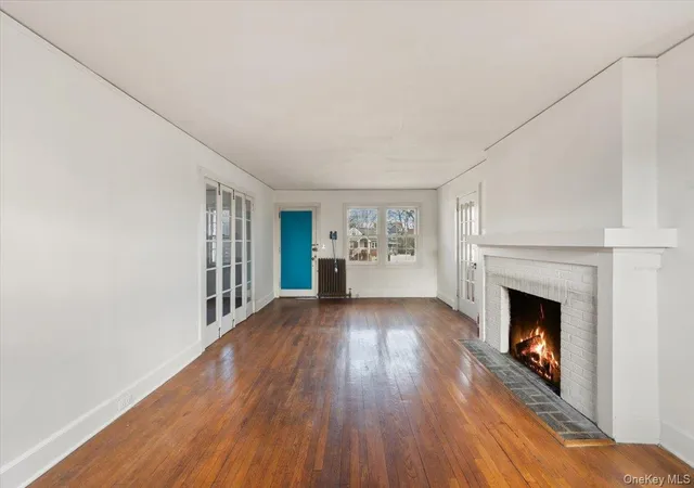 Photo 3 of Single family home for sale at 310 W 263rd Street, New York, NY 10471 | MLS# 1021304 | Listing updated on 2026-09-05