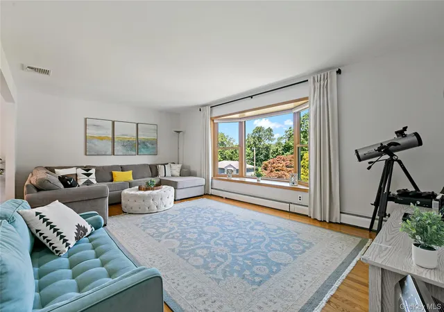 3rd image of 4 Cooper Dr, Ossining, NY 10562 | MLS# 1021307