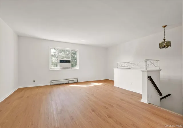 Listing Photo 4 - Condo for sale in building located at 224-01 Hillside Ave, New York, NY 11427