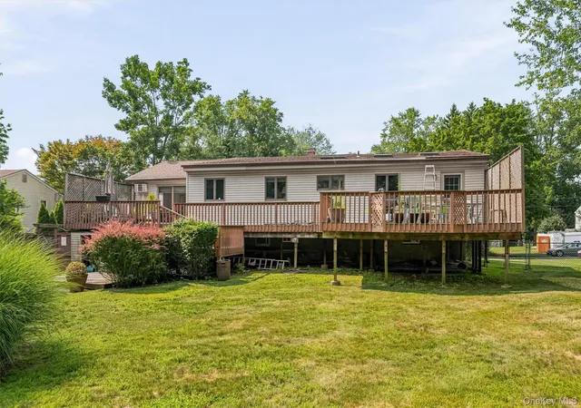 20th image of 11 Louise Dr, West Nyack, NY 10994 | MLS# 1021317