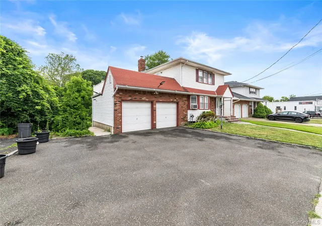 Photo 2 of Sale Pending at 174 S Long Beach Rd, Hempstead, NY 11570 | MLS# 1021328 | Listing updated on 2026-09-01