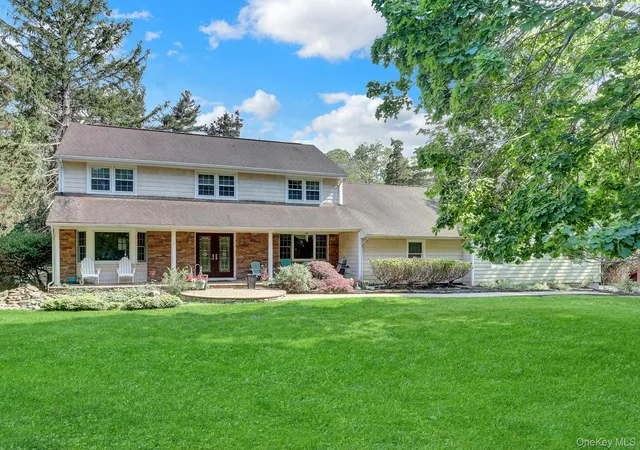 2nd image of 15 Stillwater Rd, Smithtown, NY 11780 | MLS# 1021330