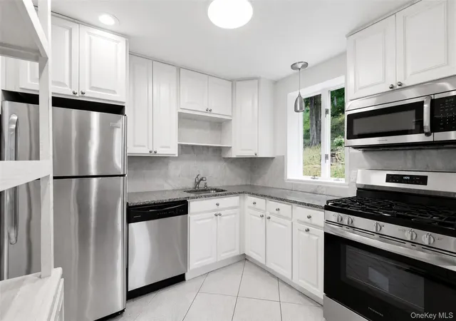 Photo 5 of Sale Pending at 42 Pershing Ave, Ossining, NY 10562 | MLS# 1021344 | Listing updated on 2026-08-22