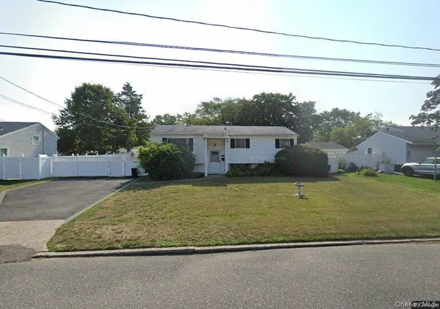 1st image of 3115 Eagle Ave, Medford, NY 11763 | MLS# 1021349