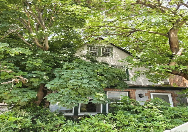 Photo 1 of Single family home for sale at 3447 Corlear Ave, New York, NY 10463 | MLS# 1021358 | Listing updated on 2026-08-23