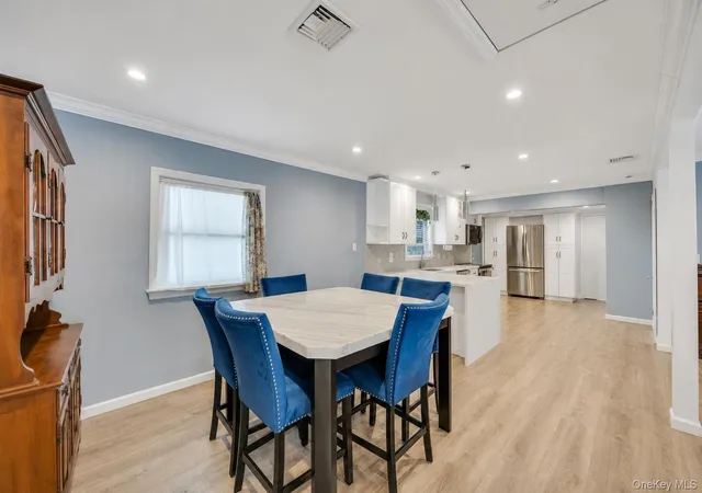 Photo 3 of Sale Pending at 186 W 4th Street, Babylon, NY 11729 | MLS# 1021386 | Listing updated on 2026-07-28
