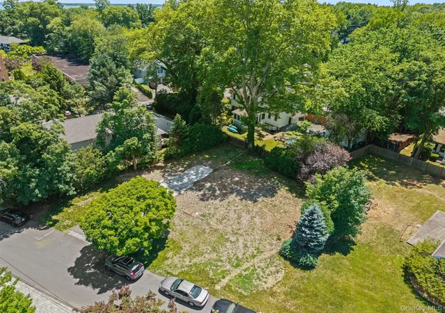 2nd image of 819 The Crescent, Mamaroneck, NY 10543 | MLS# 1021390