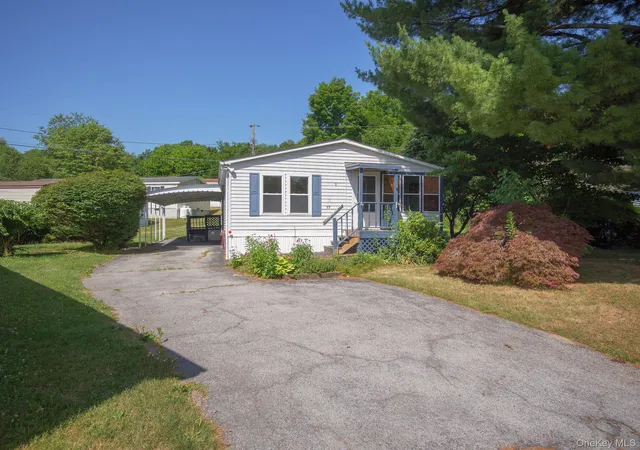 2nd image of 17 Partridge Ln, Pleasant Valley, NY 12569 | MLS# 1021407