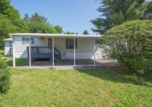 40th image of 17 Partridge Ln, Pleasant Valley, NY 12569 | MLS# 1021407