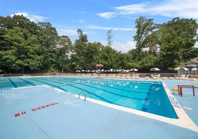 2nd image of 4 Sadore Ln, Yonkers, NY 10710