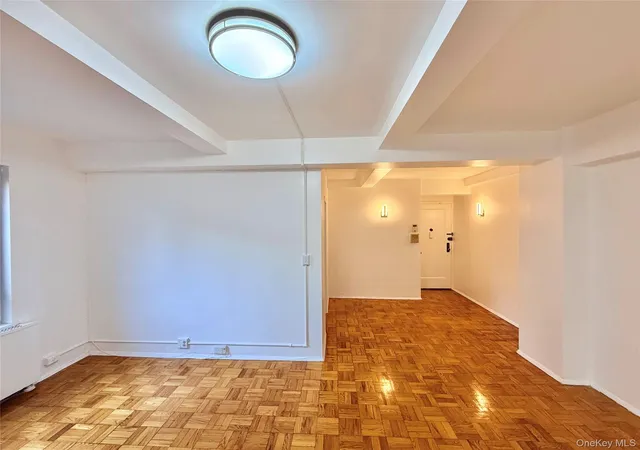 5th image of 1651 Metropolitan Ave, New York, NY 10462