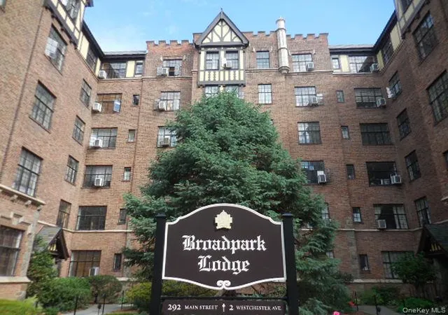 Photo 1 of Condo for sale at 2 Westchester Ave #4N, White Plains, NY 10601 | MLS# 1021478 | Listing updated on 2026-09-18