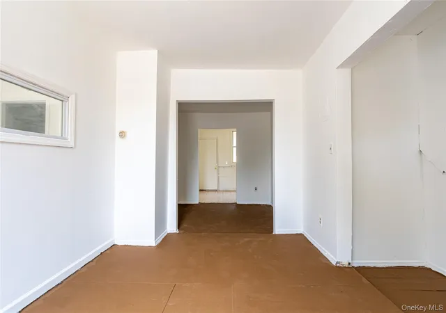 2nd image of 22 Grove St, New York, NY 10304 | MLS# 1021486