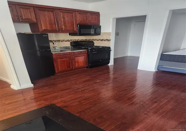 4th image of 941 Jerome Ave #8G, New York, NY 10452 | MLS# 1021496