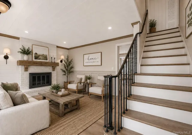 3rd image of 118 Tamarack St, Islip, NY 11751 | MLS# 1021519