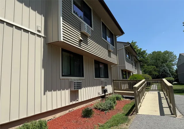 Homes for sale in Patterson, NY | 53 Patterson Village Ct, Patterson, NY 12563 | MLS# 1021538