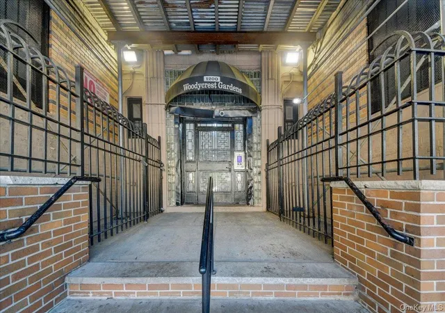 2nd image of 1200 Woodycrest Ave, New York, NY 10452