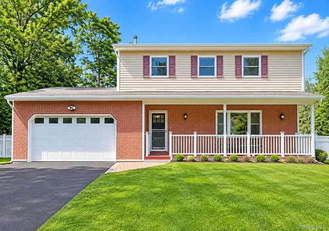Photo 1 of Sale Pending at 10 Pepperill Ct, Clarkstown, NY 10956 | MLS# 1021575 | Listing updated on 2026-10-09