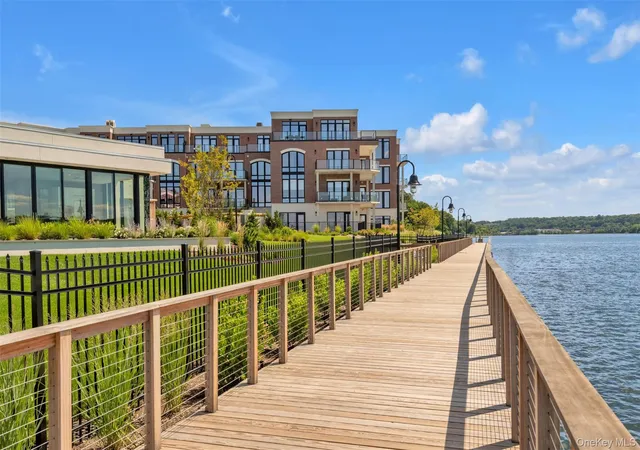 49th image of 10 Shore Rd #101, Glenwood Landing, NY 11547 | MLS# 1021582