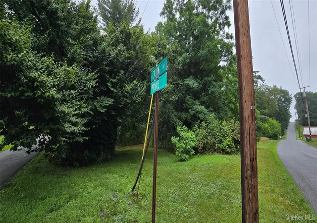 7th image of 4 Bingham Rd, Marlboro, NY 12542 | MLS# 1021587