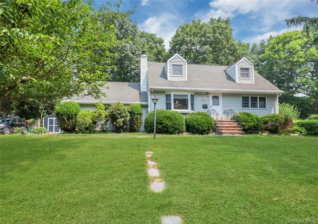 2nd image of 12 Short Hill Rd, Clarkstown, NY 10956 | MLS# 1021593