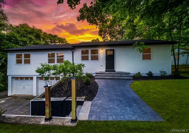 Photo 1 of Single family home for sale at 452 Vineyard Ave, Highland, NY 12528 | MLS# 1021602 | Listing updated on 2026-07-15