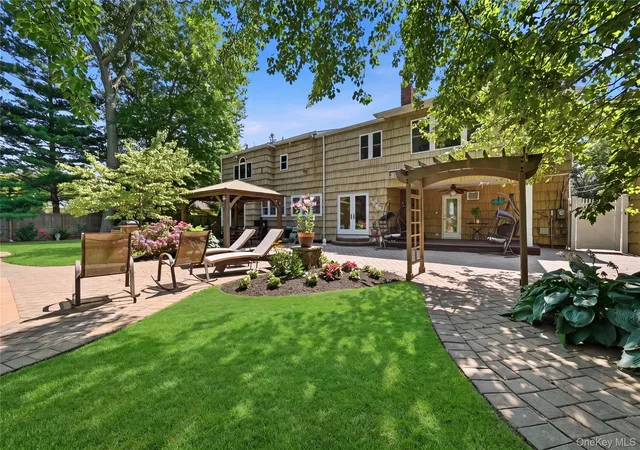 50th image of 11 Tern Ct, Islip, NY 11730 | MLS# 1021617