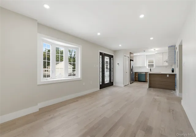 5th image of 137-08 218Th St, Springfield Gardens, NY 11413 | MLS# 1021627