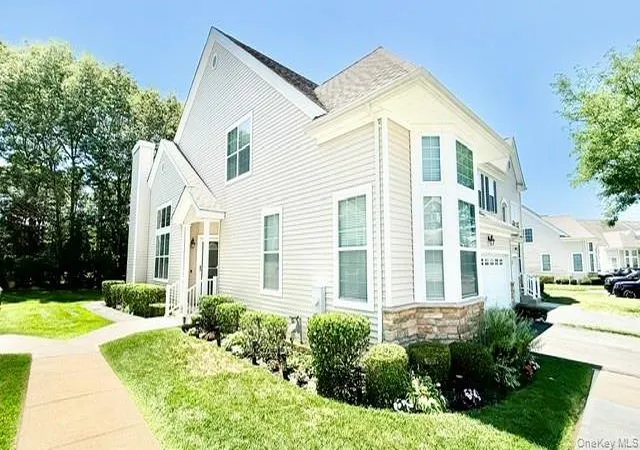 2nd image of 27 Emilie Dr, Center Moriches, NY 11934 | MLS# 1021629