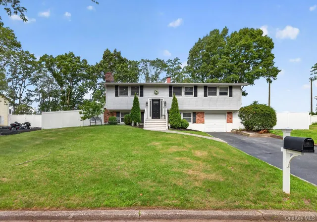 1st image of 42 W Broadway, Brookhaven, NY 11776 | MLS# 1021664