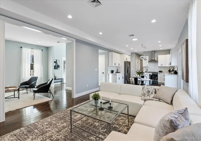 4th image of 93 Market St, Mastic Beach, NY 11951 | MLS# 1021704