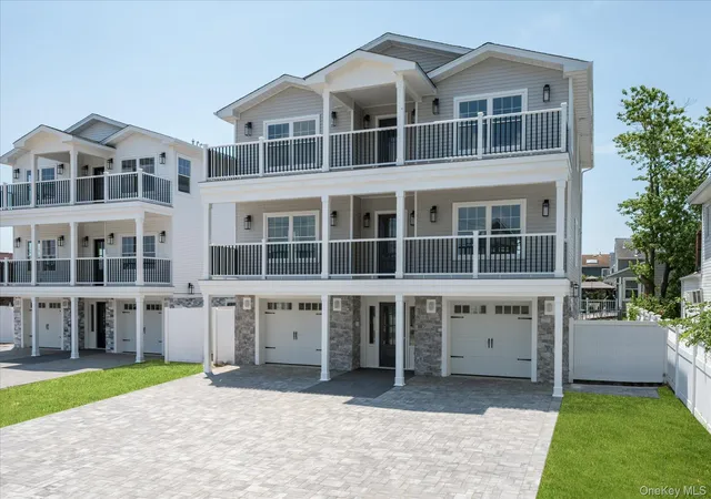 Photo 2 of Sale Pending at 21 Island Pkwy N, Hempstead, NY 11558 | MLS# 1021725 | Listing updated on 2026-09-04