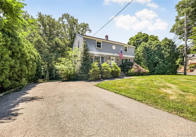 Photo 3 of Sale Pending at 676 Scarsdale Rd, Yonkers, NY 10707 | MLS# 1021737 | Listing updated on 2026-08-27