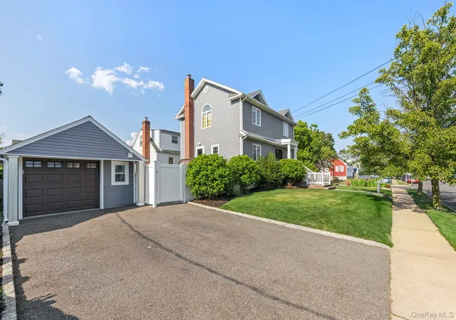 2nd image of 80 Central Blvd, Hempstead, NY 11566 | MLS# 1021757