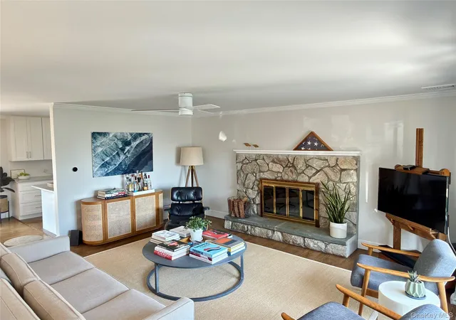 Photo 2 of Single family home for sale at 17 Locust St, Riverhead, NY 11901 | MLS# 1021791 | Listing updated on 2026-09-16