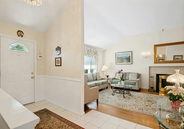 Homes for sale in White Plains, NY | 82 Holbrooke Rd, White Plains, NY 10605 | MLS# 1021799